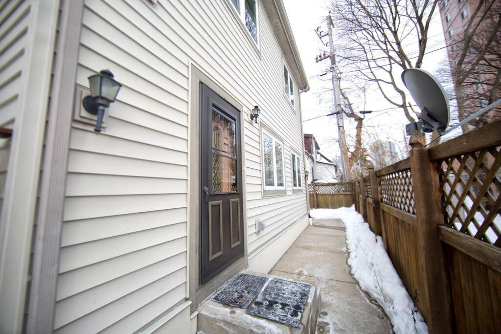 Tucked Away Off Brady - 4 Beds Apartment Milwaukee Exterior photo